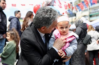 Gemlik’te 23 Nisan Coşkusu Meydanlara Taştı